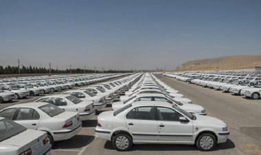 قائم مقام ایران خودرو: انباشت تولیدات روزانه خودرو احتکار نیست