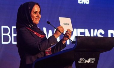 یک بانوی ایرانی عضو فیفا شد