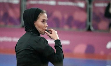 فیفا: داوران زن هم باید بازی مردان در ایران را قضاوت کنند