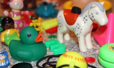 اسباب بازی‌های پلاستیکی قدیمی منبع سموم خطرناک