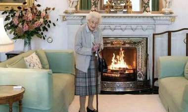 ملکه؛ چند فریم