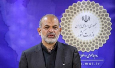 وزیر کشور: برگه تردد در مرزهای خرمشهر، مهران و قصر شیرین صادر می‌شود