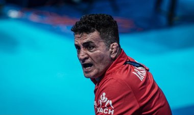 خداحافظی «واتس‌ا‌پی» محمد بنا با کشتی‌گیران