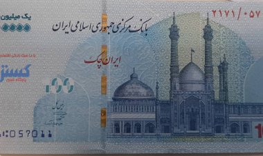 تصویر تراول جدید ۱۰۰تومانی/ تخت‌جمشید حذف شد!    