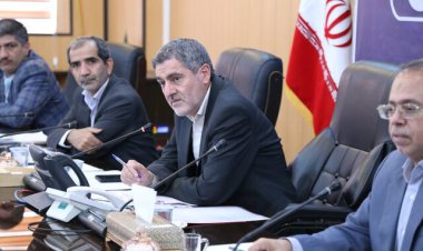استاندار فارس: مجمع خیرین به فعال شدن صنایع راکد کمک کند