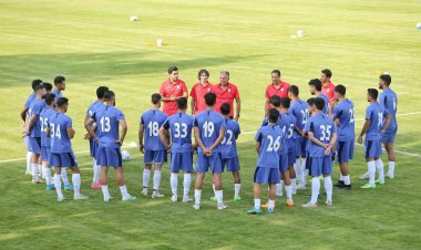 همان کارلوس همیشگی