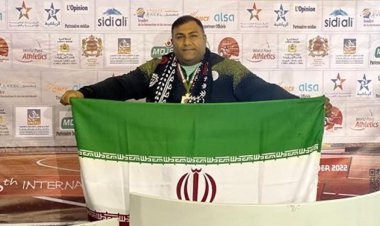 مدال طلای گرندپری بر گردن ملی پوش ایرانی