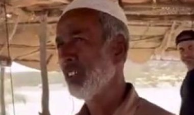 ببینید| مرد دستفروش چابهاری که به ۱۵ زبان مسلط است