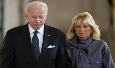 حضور بایدن بر سر تابوت ملکه| عکس