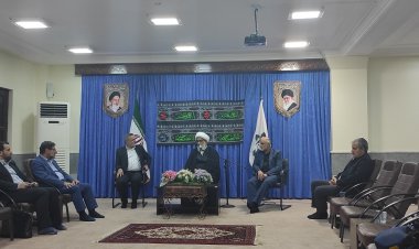 امام جمعه بوشهر: مشکل آب استان حل شود