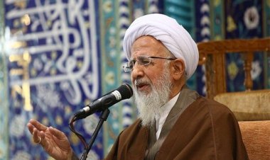 بشنوید | واکنش آیتالله جوادی آملی به گشت ارشاد: مساله حجاب با سرنیزه حل نمیشود