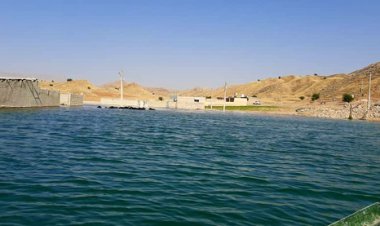 نماینده کهگیلویه و بویراحمد: سدهای استان به اندازه یک لیوان آب برای خودمان استفاده ندارند