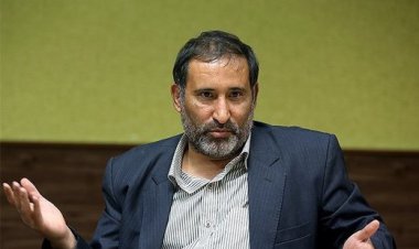 پاسخ غیرمحترمانه علیرضا قزوه به مهران مدیری