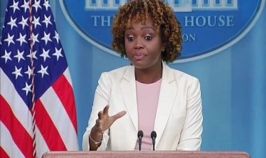 کاخ سفید: از درخواست پناهندگی روس‌ها استقبال می‌کنیم