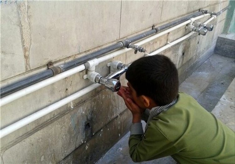 قطع آب یک مدرسه در هرمزگان به دلیل تاخیر در پرداخت قبض