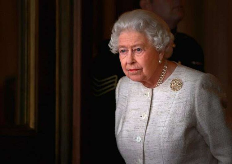 مرگ ملکه بریتانیا فعلا صحت ندارد