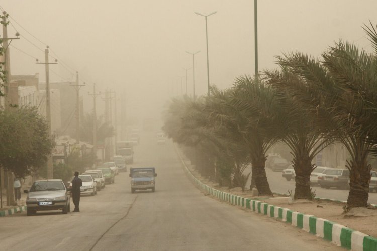 هشدار به زائران اربعین نسبت به وقوع گرد و غبار در مناطق مرزی چذابه و شلمچه