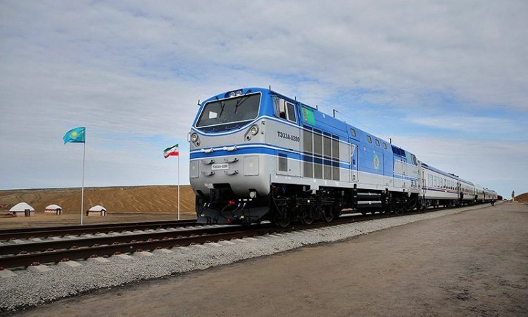 منابع مالی اجرای راه‌آهن بوشهر - شیراز تامین شد