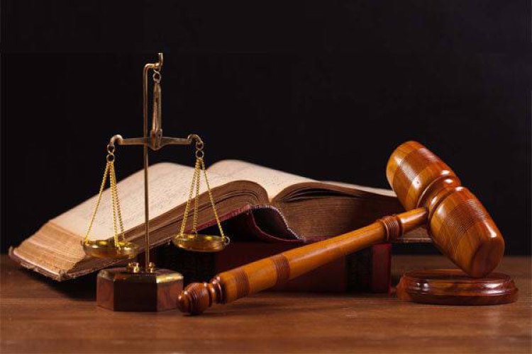 نتایج آزمون وکالت ۱۴۰۰ کانون‌های وکلا اعلام شد    