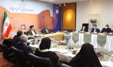 رئیس‌جمهور: روادید برای جذب سالیانه ۱۵میلیون گردشگر لغو شود