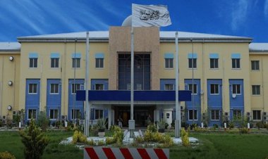 ۲۵ کشته در انفجار  وزارت کشور طالبان