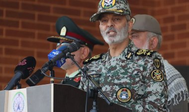 فرمانده کل ارتش: اجازه دخالت و تعرض به هیچ بیگانهای را نمیدهیم