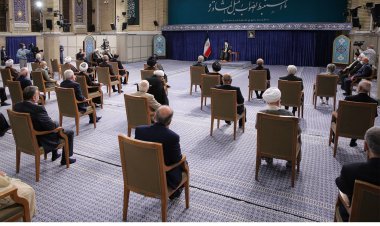 رهبر معظم انقلاب: حوادث جزیی حواس مسئولان را از سازندگی پرت نکند