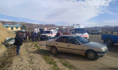 برخورد مرگبار پژو و پراید در گچساران