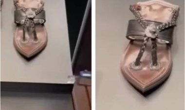 فیلم| نمایش نسخه‌ای از کفش منسوب به پیامبر (ص)