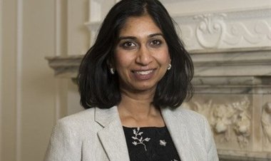 وزیر کشور انگلیس استعفا داد