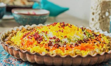 شکوفه زنی گردشگری خوراک فارس در پائیز