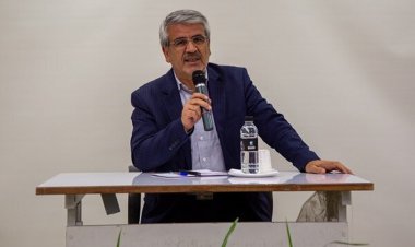 رئیس دانشگاه شهید بهشتی: مجبور شویم دانشجویان خاطی را به روانپزشک ارجاع می دهیم!