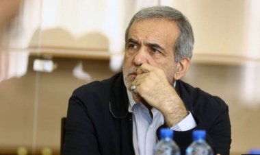 حمله‌ فیزیکی به یک نماینده