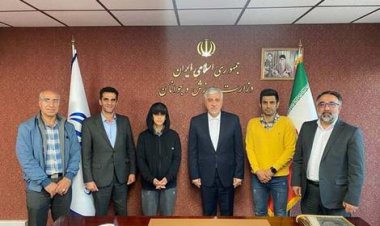 واکنش وزیر ورزش به انتقادات از حجاب الناز رکابی