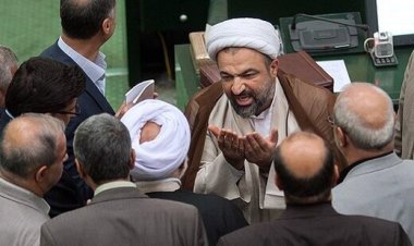 پیشنهاد عجیب رسایی برای  دانشجویان معترض