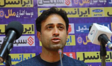 سرمربی فجرسپاسی: به دور از هر گونه حواشی کار را پیش می بریم