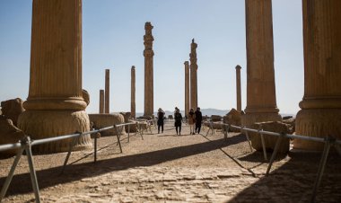 پاسارگاد و تخت جمشید از ۵ تا ٧ آبان تعطیل شدند