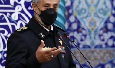 دریادار سیاری: شکوه تشییع شهدای شاهچراغ(ع) بیانگر دشمن‌شناسی مردم است