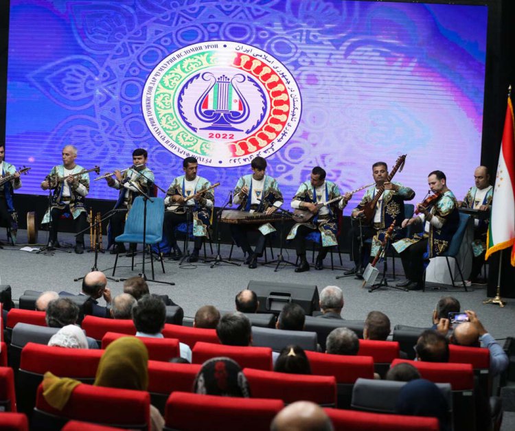 ایران و تاجیکستان ارزش‌های مشترک تمدنی دارند  