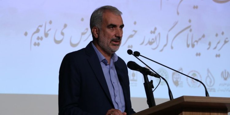 وزیر آموزش و پرورش: سطح علمی دانش‌آموزان ایرانی بسیار بالاست