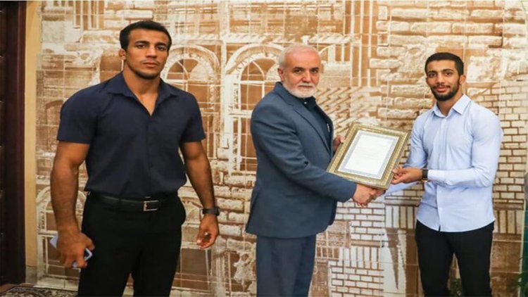 آمادگی شهرداری شیراز برای انعقاد قرارداد با سرمایه‌گذاران ورزشی
