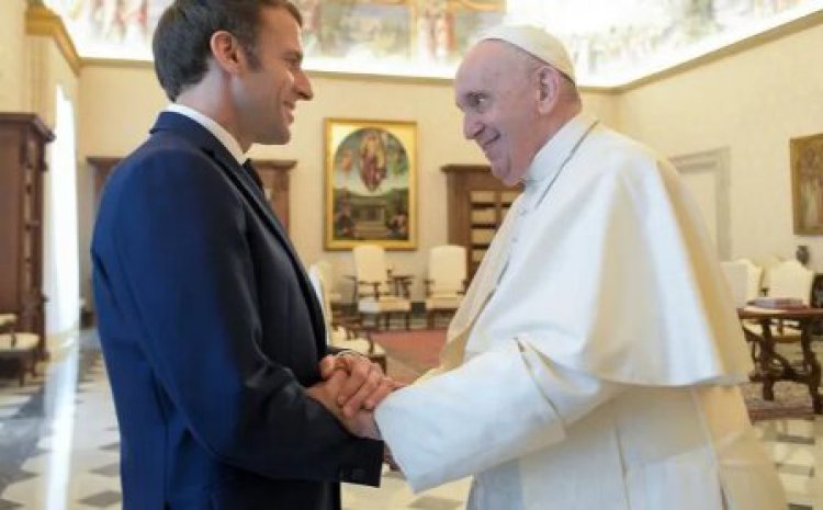 دیدار ماکرون با پاپ، حول محور اوکراین