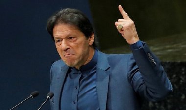 نخستین تصاویر از لحظه سوءقصد به عمران خان