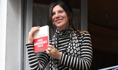 جایزه «گنکور» در دستان سیزدهمین نویسنده زن    