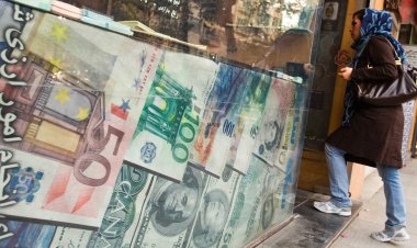 جزئیات فروش آنلاین ارز/ بازار ارز آرام می‌شود