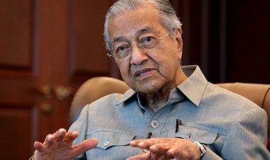 «ماهاتیر محمد»۹۷ ساله نامزد انتخابات مالزی شد