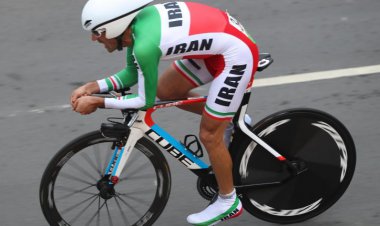 خطر تعلیق، بیخ‌ گوش دوچرخه‌سواری ایران