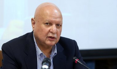 واکنش رئیس برنامه و بودجه  به انتقاد تند قالیباف