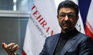 ببینید| افشاگری نماینده مجلس: وزیر ورزش و تاج پرسپولیسی هستند