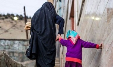 زنان سرپرست خانوار دیگر نگران برقراری حق عائله‌مندی نباشند 